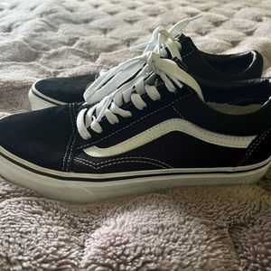 Women’s vans old skool